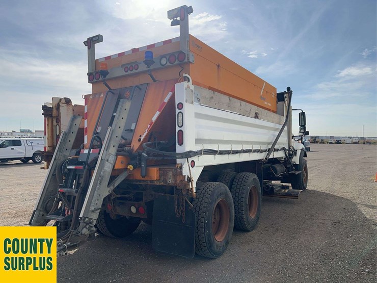 2011-international-workstar-7500-image-5