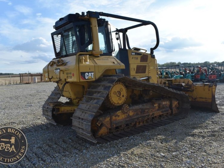 2020-caterpillar-d6n-lgp-image-4