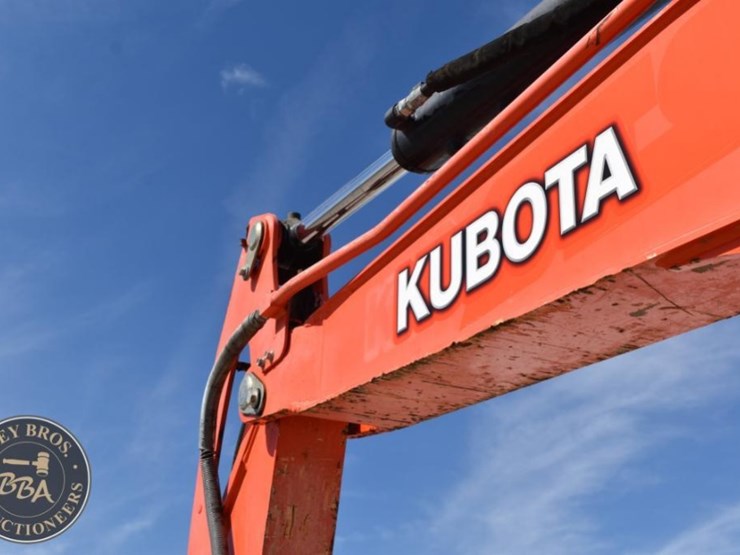 2017-kubota-kx057-4-image-45