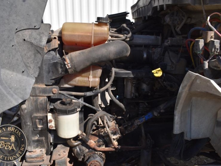 2012-international-durastar-4300-image-63
