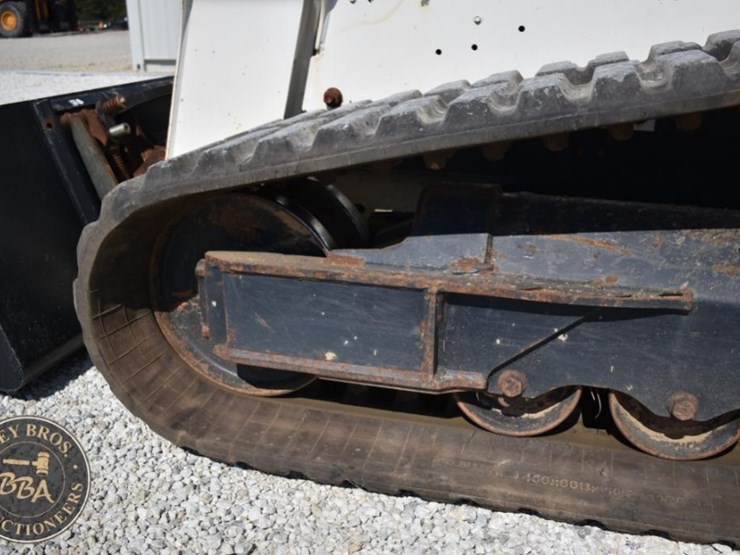 2019-bobcat-t770-image-45