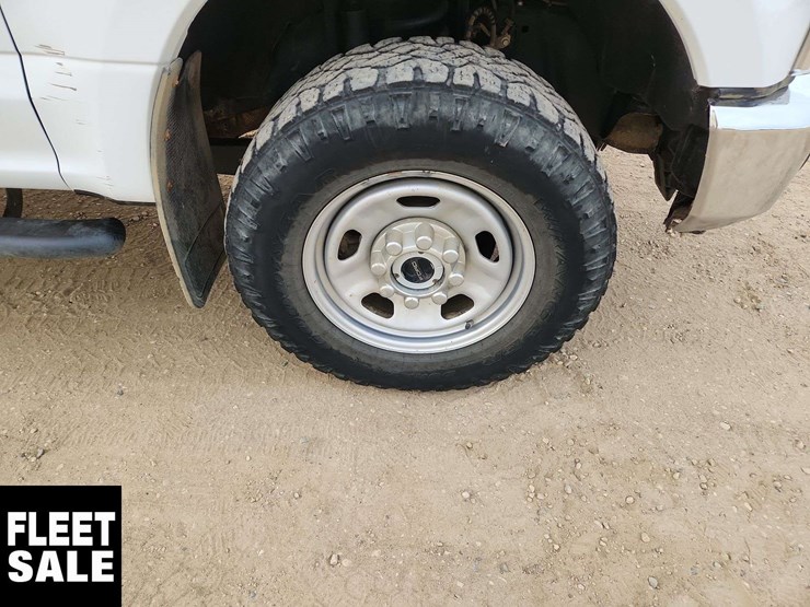 2020-ford-f350-image-32