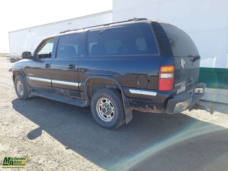 2000-gmc-yukon-xl-image-3