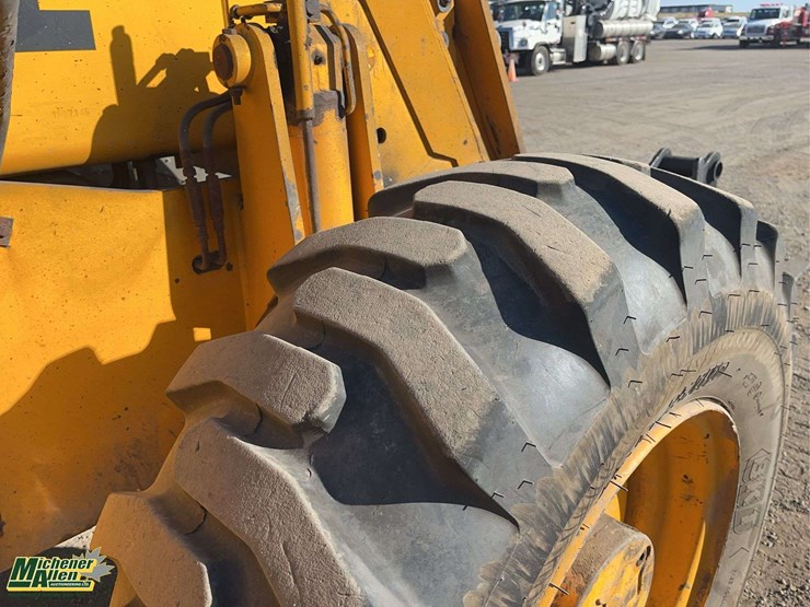 2001-jcb-530-image-10