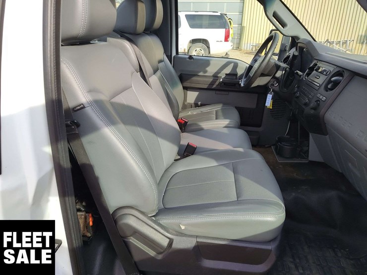 2011-ford-f250-image-16