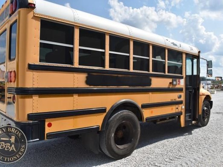 2012-ic-bus-ce-image-18