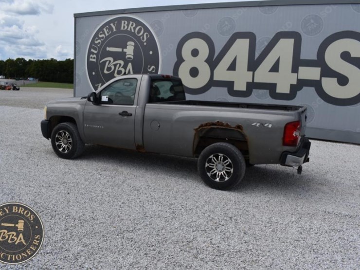 2009-chevrolet-silverado-1500-image-7
