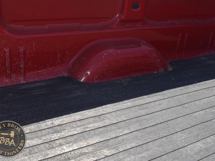 2010-chevrolet-silverado-1500-image-23
