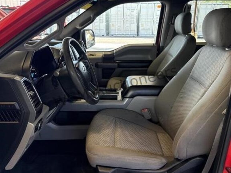 2018-ford-f150-image-22