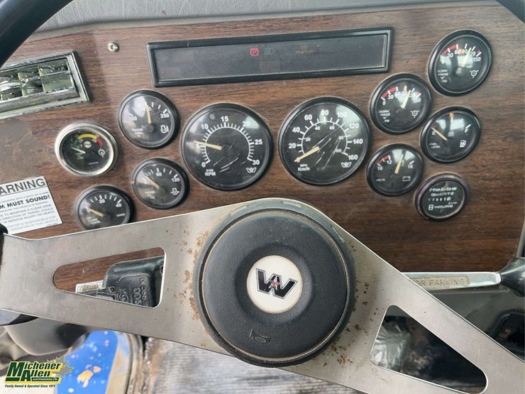 2001-western-star-5800-image-8