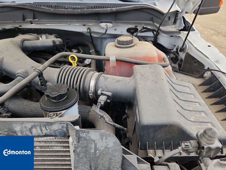 2012-ford-f550-image-30