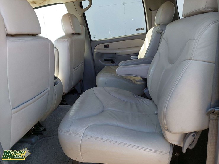 2000-gmc-yukon-xl-image-11