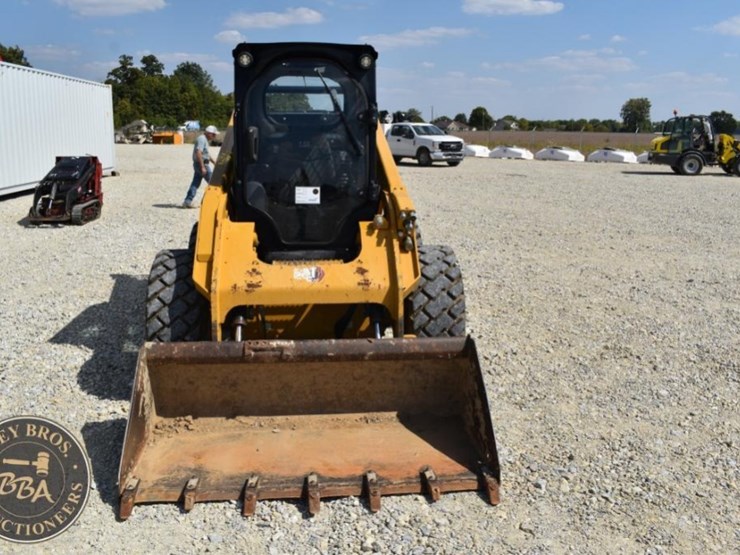 2021-caterpillar-272d3-image-10