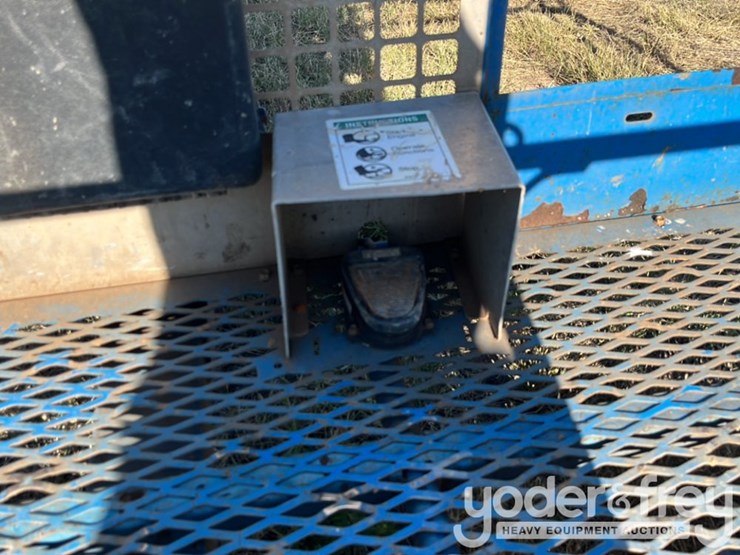 2012-genie-s85-image-12