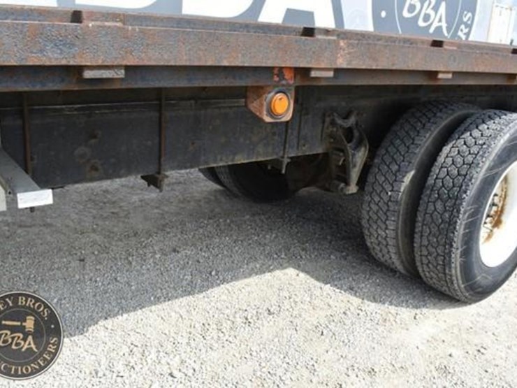 2013-international-durastar-4400-image-35