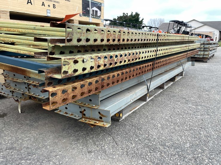 #3079-•-teardrop-pallet-racking-(o10)-image-1