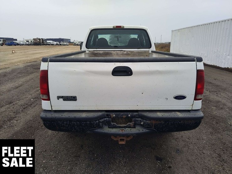 2004-ford-f250-image-43