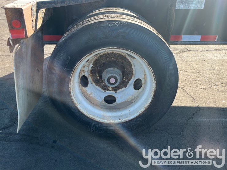 2018-king-kutter-spread-axle-chassis-trailer,-65,000lb-gvwr-image-11
