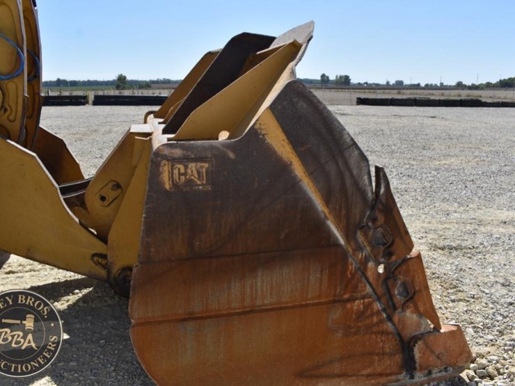 2016-caterpillar-982m-image-51