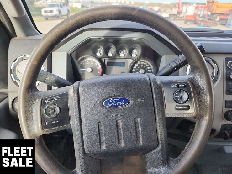 2014-ford-f350-image-14