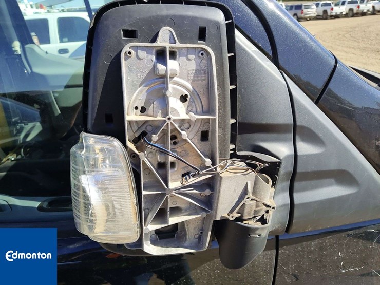 2015-ford-transit-image-36