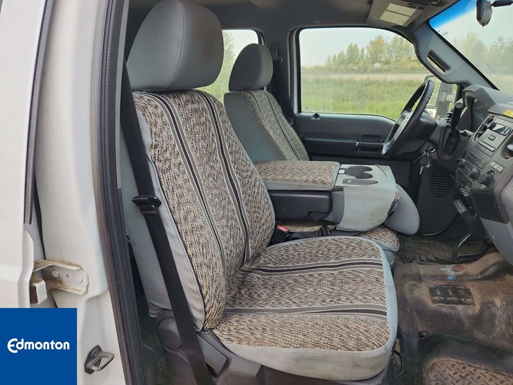 2012-ford-f550-image-24