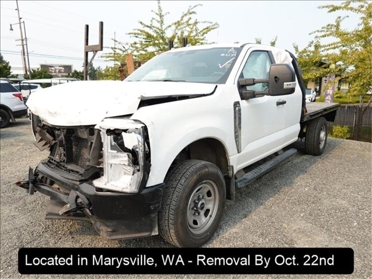 2024-ford-f350-xl-image-1