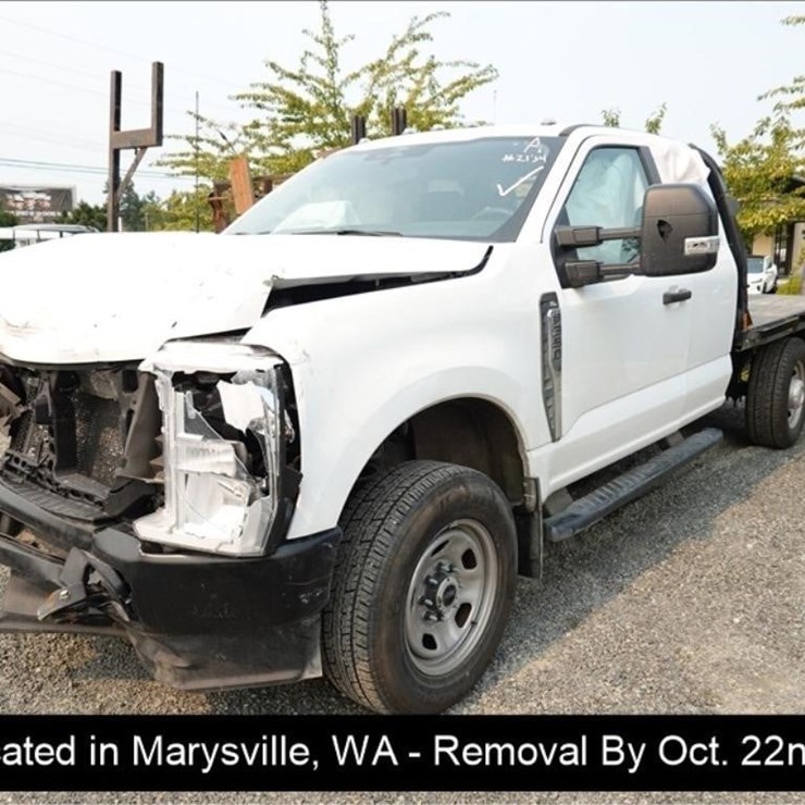 2024 FORD F350 XL