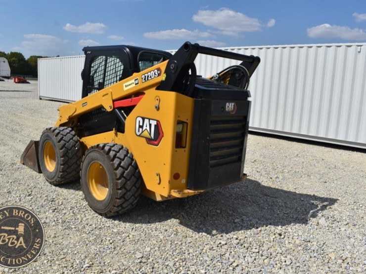 2021-caterpillar-272d3-image-4