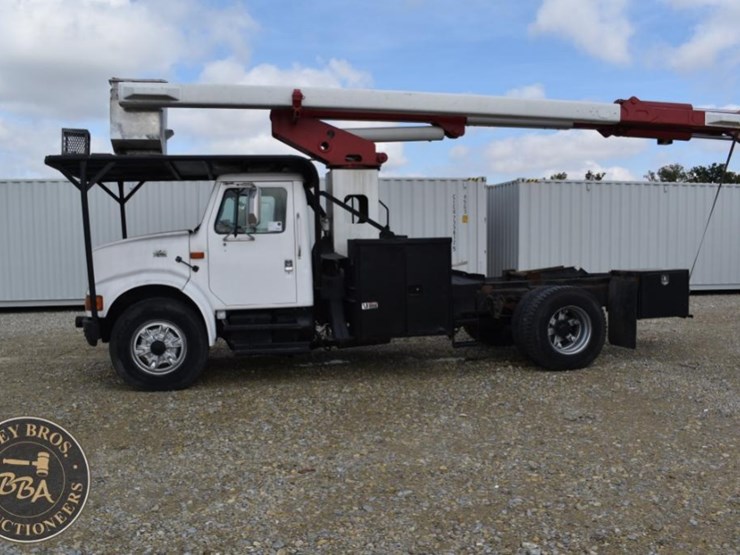 1998-international-4700-image-2