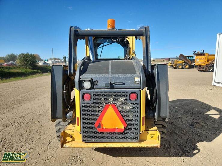 deere-326e-image-20