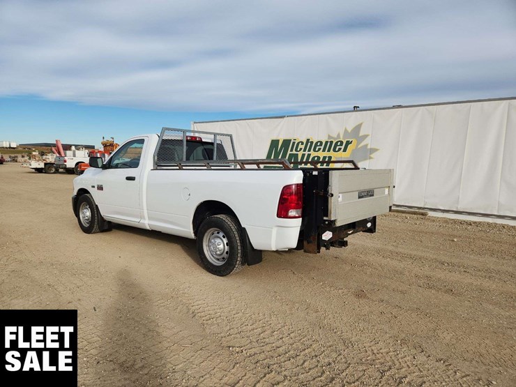 2011-ram-2500-st-image-3