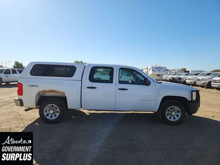 2008-chevrolet-silverado-1500-image-25