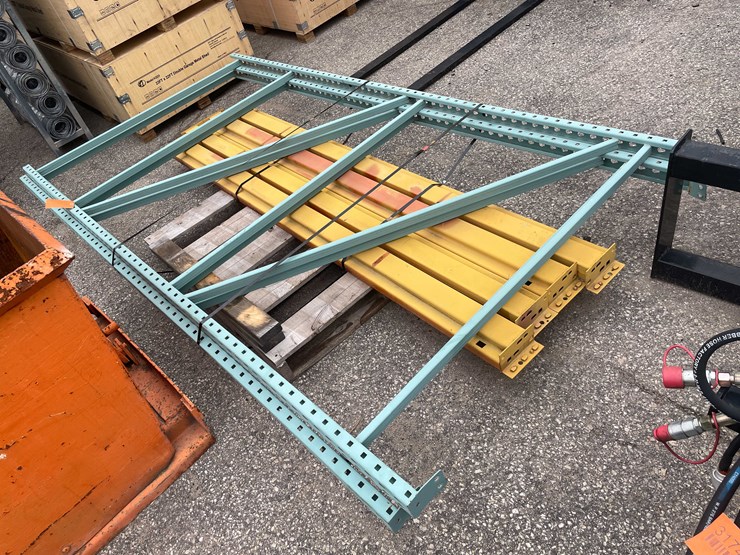 #3074-•-teardrop-pallet-racking-(o8)-image-10
