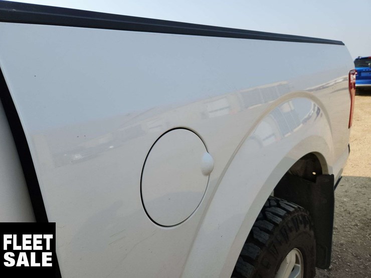 2017-ford-f150-image-35