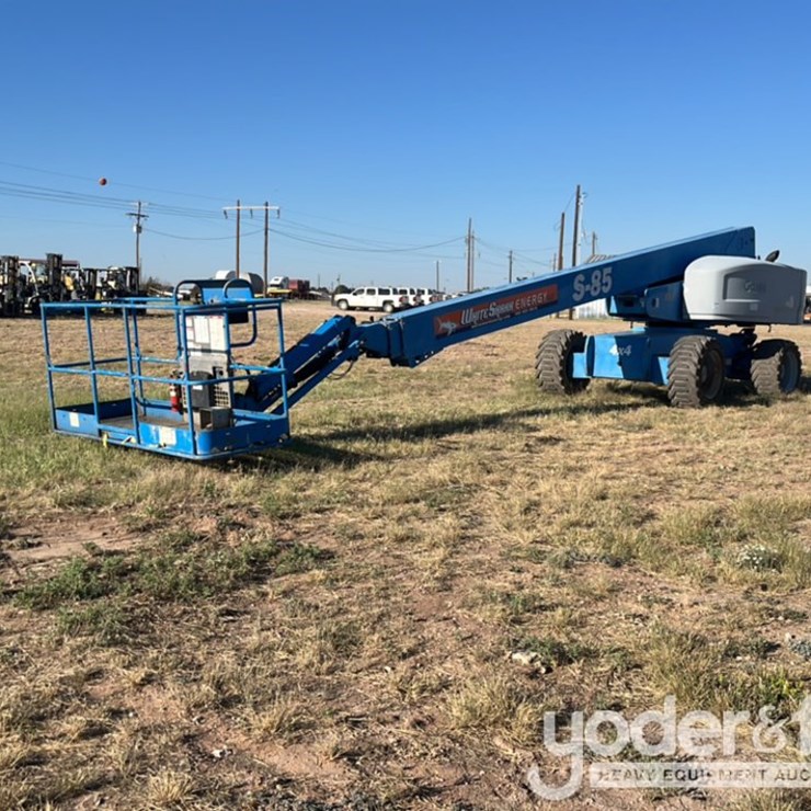 2012 GENIE S85