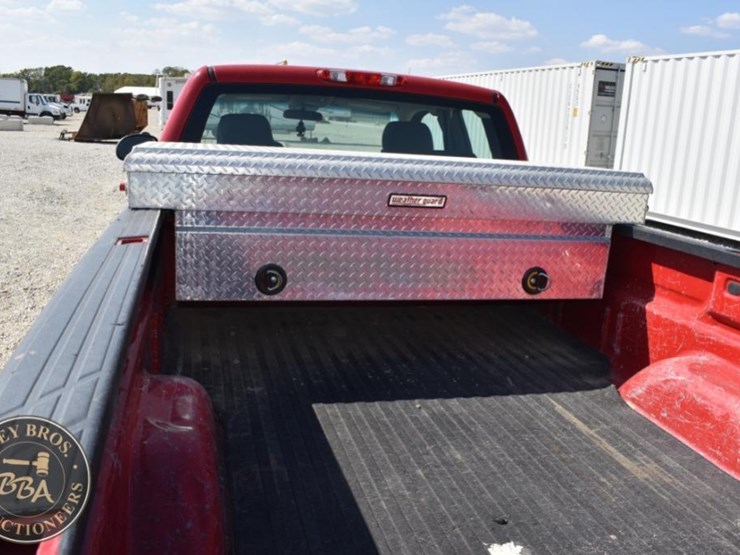 2013-chevrolet-silverado-1500-image-22