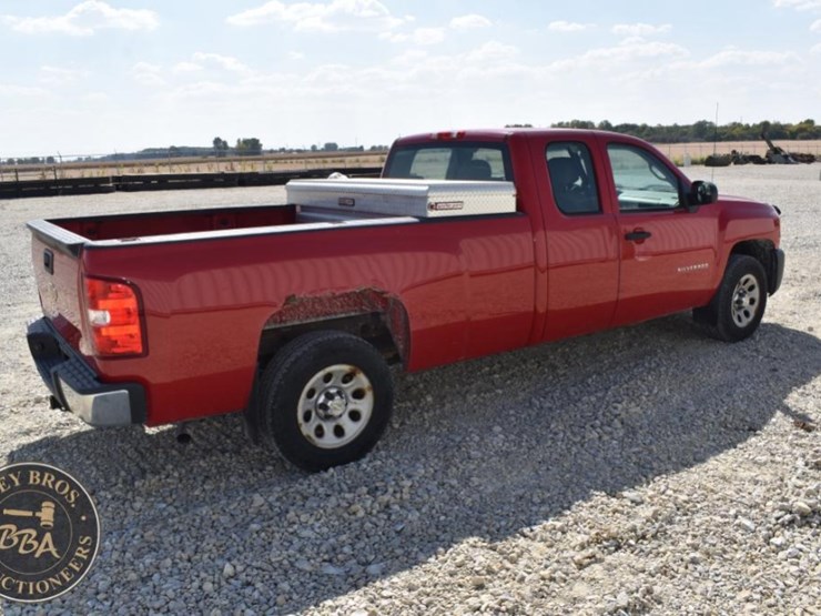 2013-chevrolet-silverado-1500-image-5