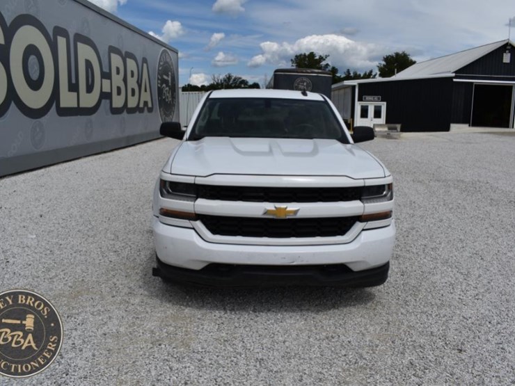 2016-chevrolet-silverado-1500-image-27