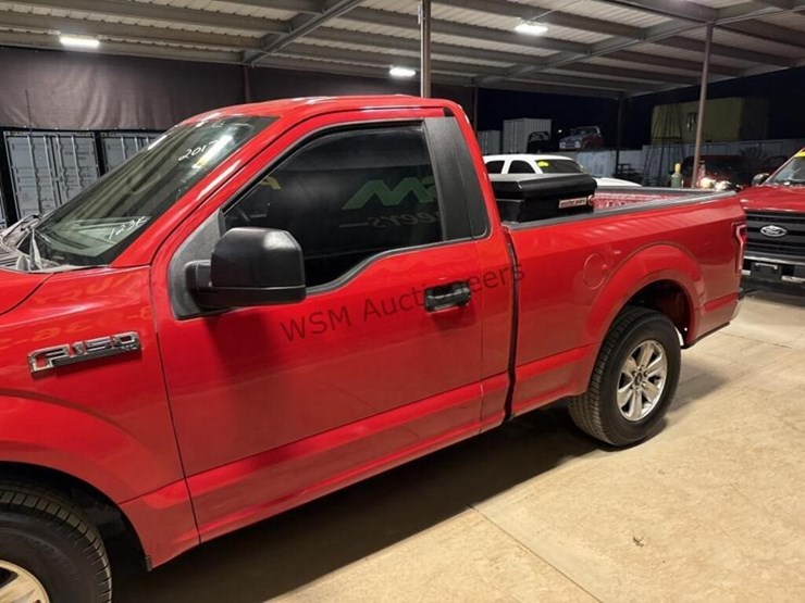2017-ford-f150-image-5