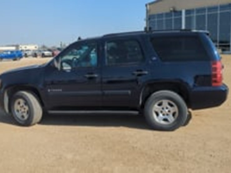 2007-chevrolet-tahoe-ls-image-5