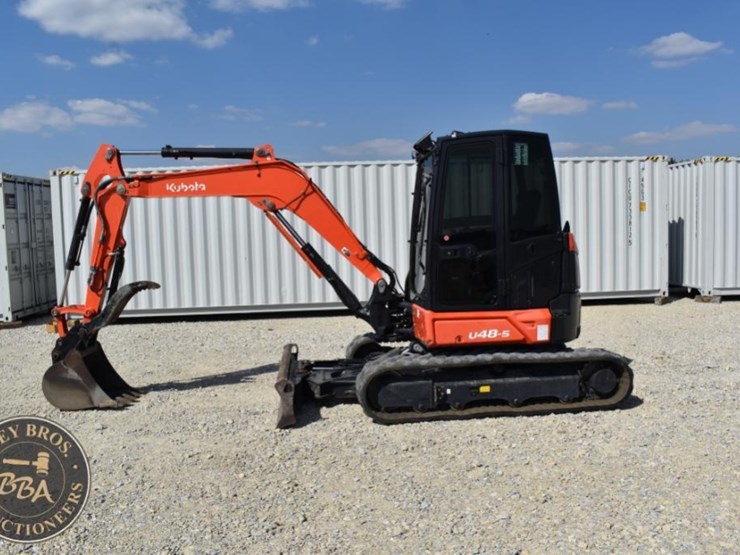 2021-kubota-u48-5-image-2