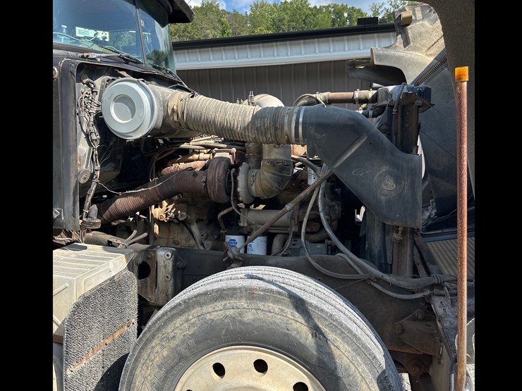 #144-•-1985-mack-rw733-truck-image-9