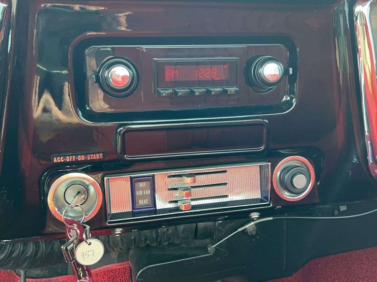 chevrolet-c10-image-128
