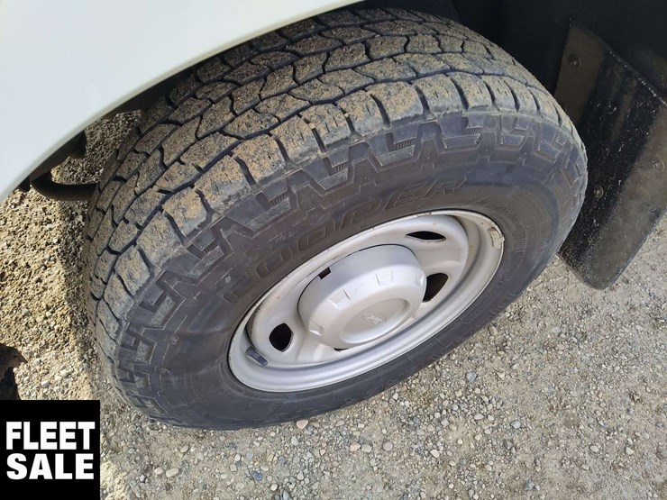 2011-ford-f250-image-26