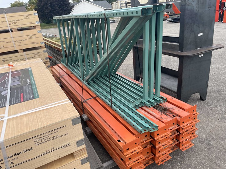 #3078-•-teardrop-pallet-racking-(o9)-image-3