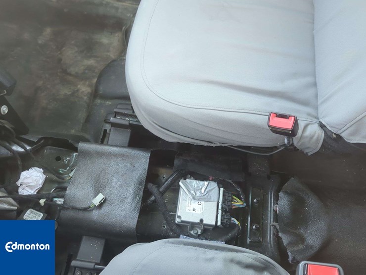 2018-ford-explorer-image-15