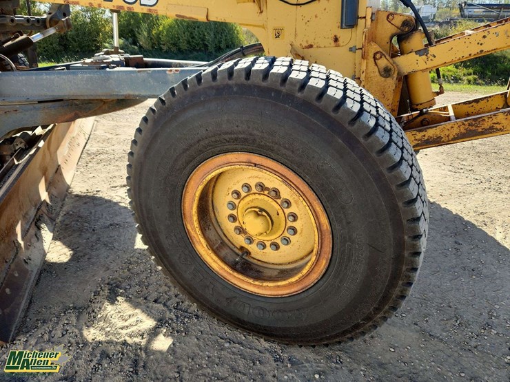 john-deere-770-image-33