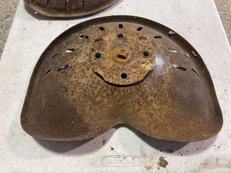 (3)-pressed-steel-pan-seats-image-15