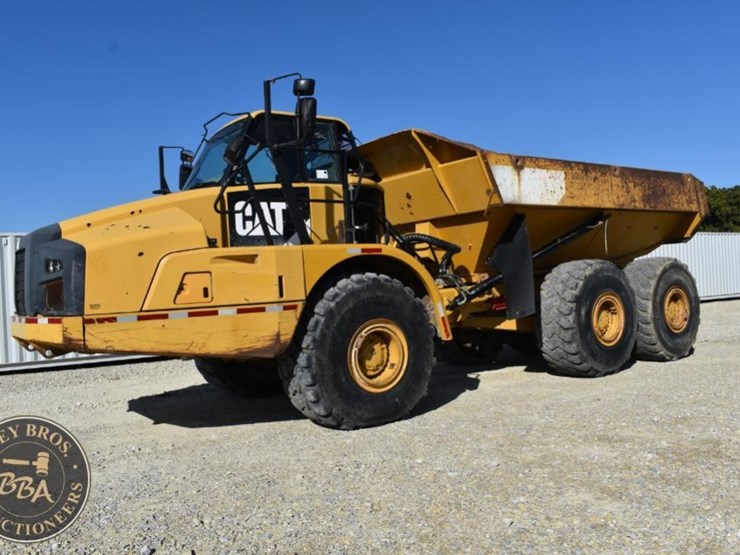 2011-caterpillar-740b-image-19